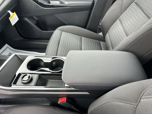 New 2026 Chevrolet Equinox LT FWD image 27