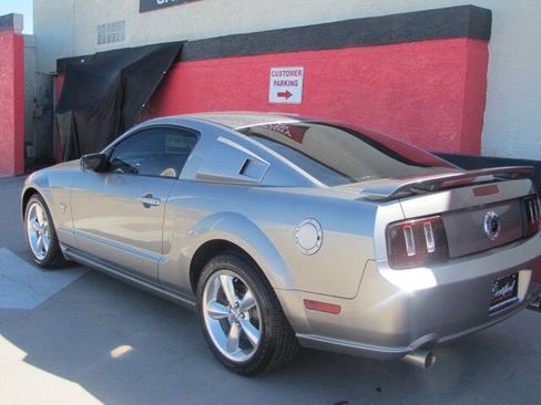 Used 2009 Ford Mustang GT Premium image 8