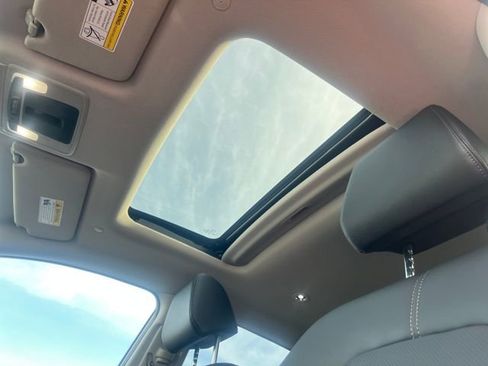 New 2026 Honda HR-V EX-L image 14