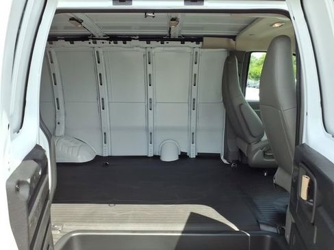 New 2026 Chevrolet Express 2500 w/ Driver Convenience Package RWD image 8