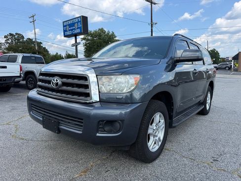 Used 2008 Toyota Sequoia SR5 RWD image 1