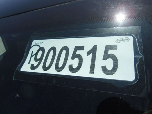 Used 2025 Chrysler Pacifica Select FWD image 31