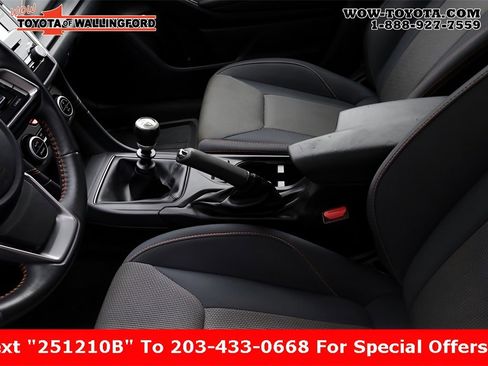 Used 2020 Subaru Crosstrek 2.0i Premium image 38