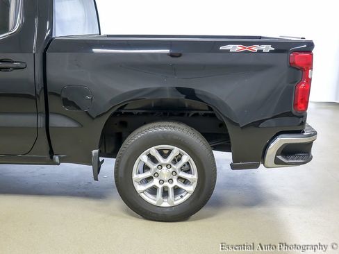 Used 2022 Chevrolet Silverado 1500 LT image 9