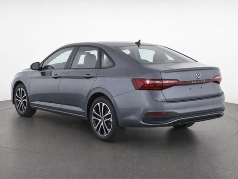 Used 2026 Volkswagen Jetta Sport FWD image 3