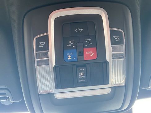 Used 2021 RAM 1500 Limited image 34