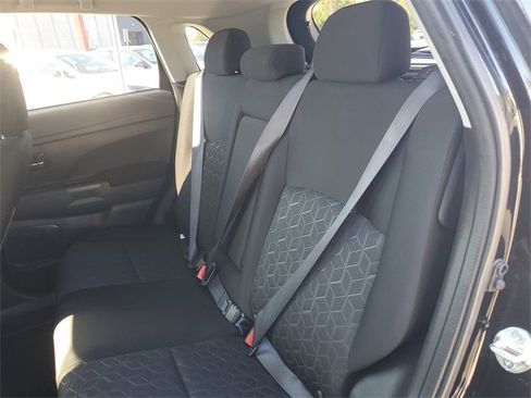 Used 2022 Mitsubishi Outlander Sport LE image 12