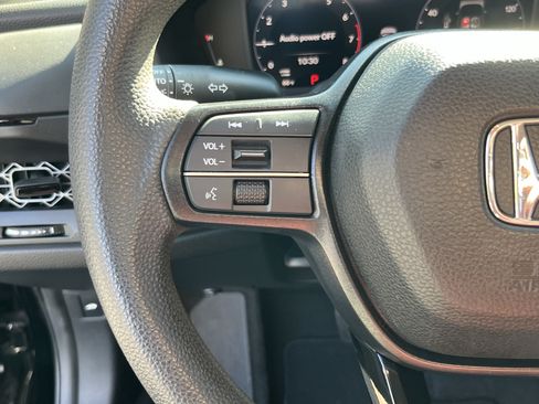 Used 2024 Honda Accord LX image 17