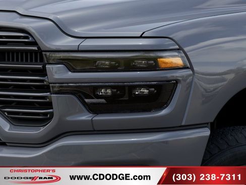 New 2026 RAM 2500 Laramie AWD/4WD image 10