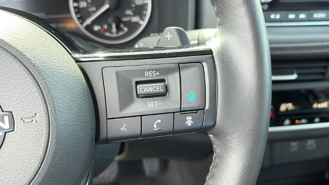 Certified 2023 Nissan Rogue SV w/ SV Premium B Package AWD/4WD image 15