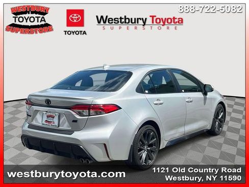 Used 2026 Toyota Corolla SE FWD image 7