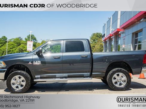 Used 2016 RAM 3500 Tradesman w/ Chrome Appearance Group AWD/4WD image 5