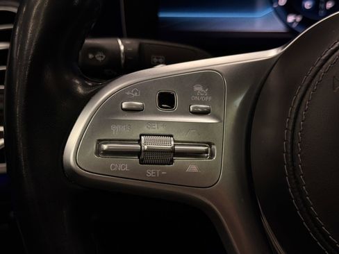 Used 2018 Mercedes-Benz Maybach S 560 4MATIC image 62