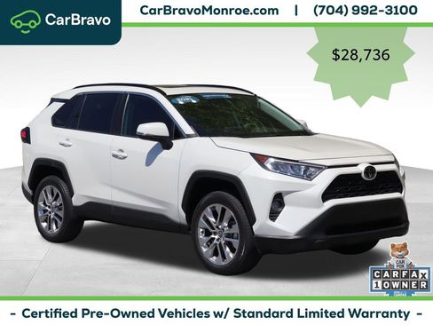 Used 2021 Toyota RAV4 XLE Premium FWD image 8
