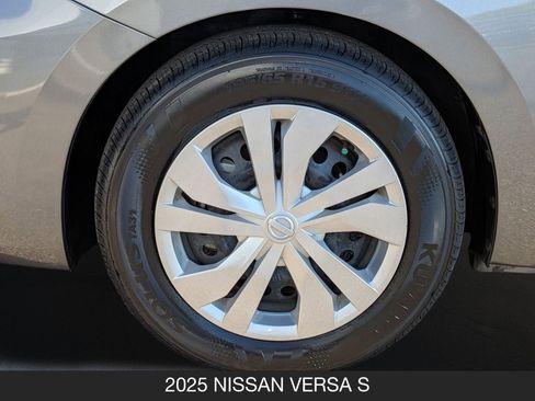 Used 2025 Nissan Versa S image 12