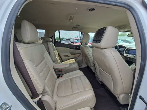 Used 2018 GMC Acadia Denali w/ Technology Package AWD/4WD image 45