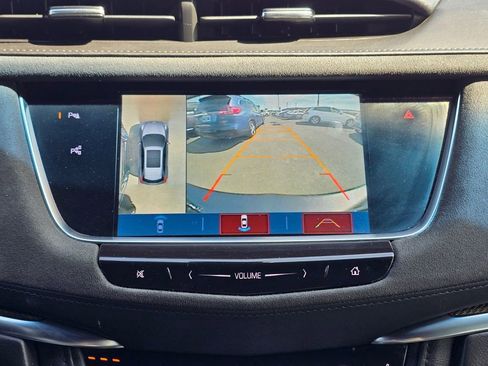Used 2018 Cadillac XT5 Platinum w/ Driver Assist Package AWD/4WD image 29