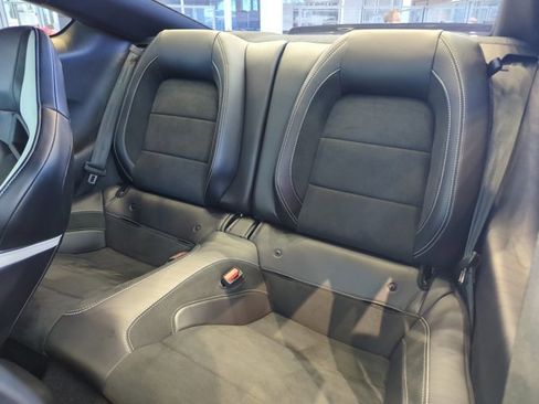 Used 2021 Ford Mustang Shelby GT500 w/ Technology Package RWD image 11