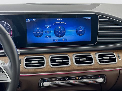 Certified 2025 Mercedes-Benz GLE 350 4MATIC image 17