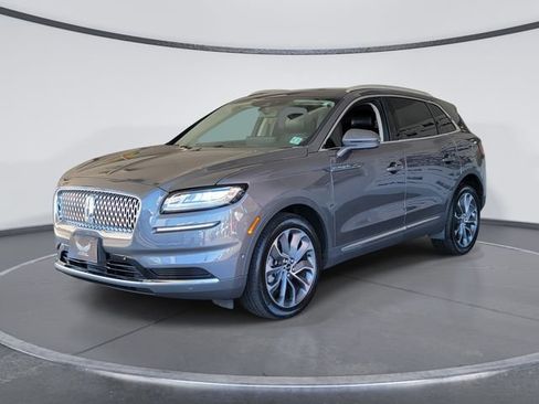 Used 2022 Lincoln Nautilus Reserve w/ Equipment Group 201A AWD/4WD image 4