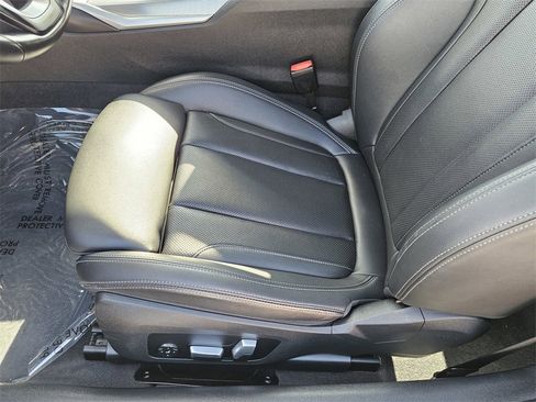 Used 2024 BMW 430i Convertible image 18