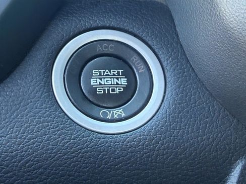 Used 2022 RAM 2500 Big Horn w/ Level C Equiment Group image 24