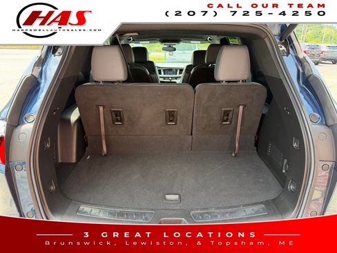 Used 2023 Buick Enclave Essence AWD/4WD image 16