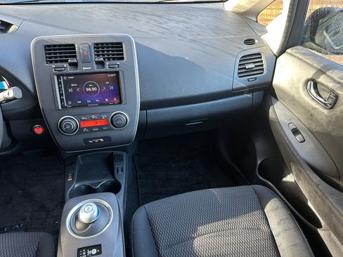 Used 2016 Nissan Leaf S w/ Charger Package image 21