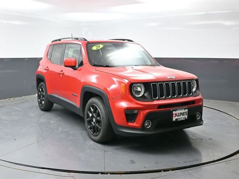 Used 2020 Jeep Renegade Latitude FWD image 9