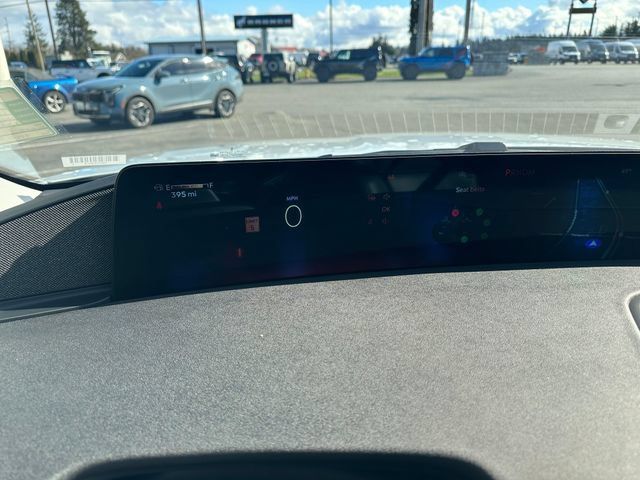 Used 2025 Lincoln Navigator L Reserve AWD/4WD image 19
