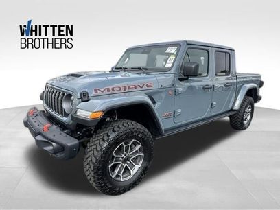 Used 2025 Jeep Gladiator Mojave