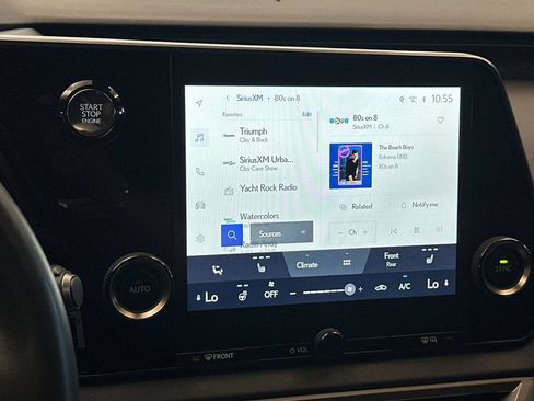 Used 2024 Lexus RX 350 FWD w/ Technology Package image 18