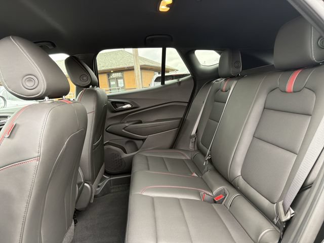 Certified 2025 Chevrolet Trax RS w/ Driver Confidence Package FWD image 16