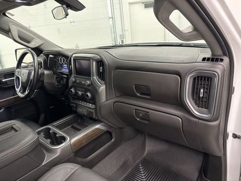 Used 2022 Chevrolet Silverado 1500 RST w/ Convenience Package II image 28