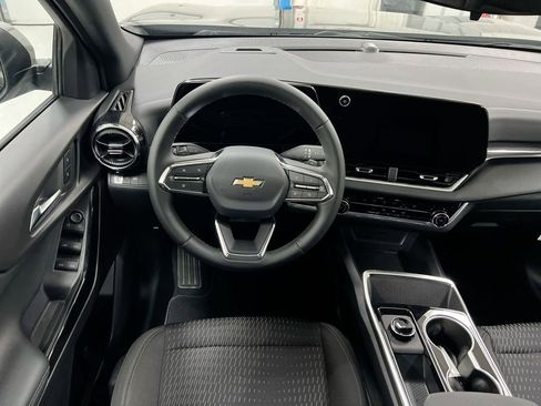 New 2026 Chevrolet Equinox LT FWD image 11