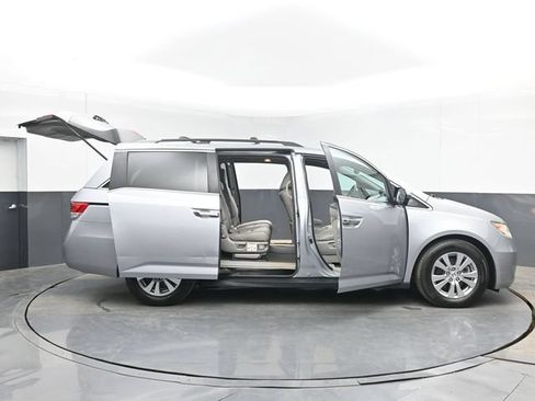 Used 2017 Honda Odyssey EX-L image 53