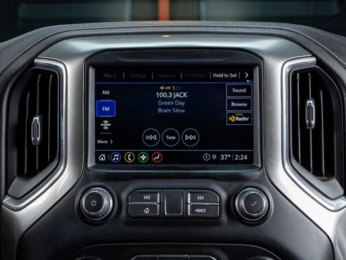 Used 2021 Chevrolet Silverado 3500 LTZ w/ LTZ Plus Package image 23