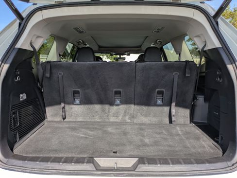 Used 2019 Subaru Ascent Limited w/ Popular Package #2 image 7