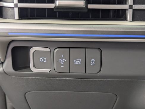 Certified 2025 Hyundai Santa Fe Limited FWD image 14