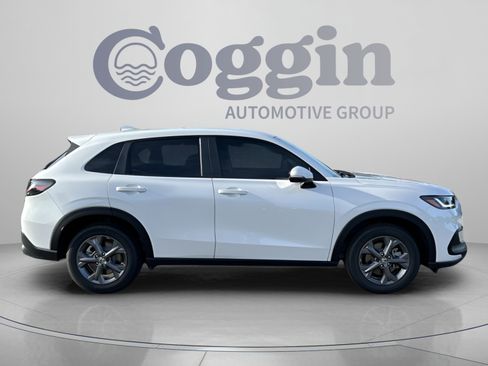 Certified 2026 Honda HR-V LX image 7