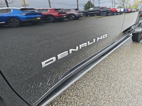 Certified 2022 GMC Sierra 3500 Denali image 38