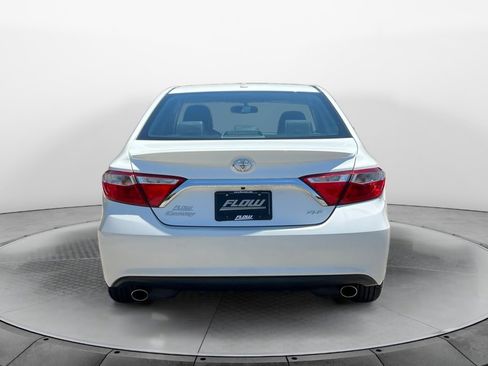 Used 2017 Toyota Camry XLE FWD image 6