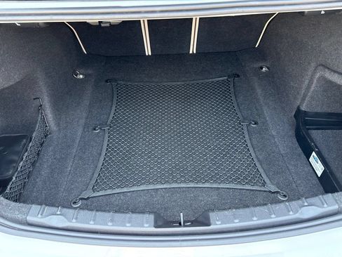 Used 2017 BMW 330i Sedan RWD image 18