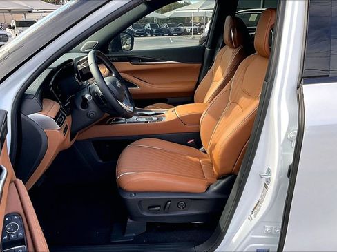 New 2026 INFINITI QX60 Autograph image 12