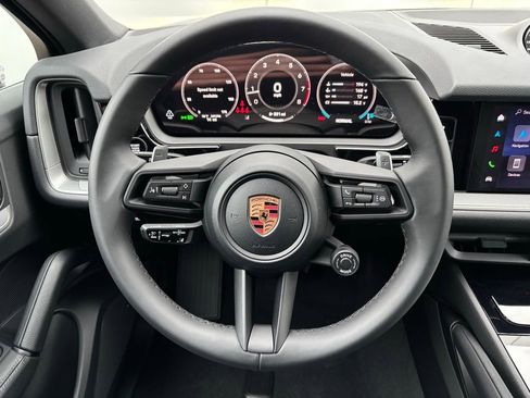 New 2026 Porsche Cayenne Coupe image 21