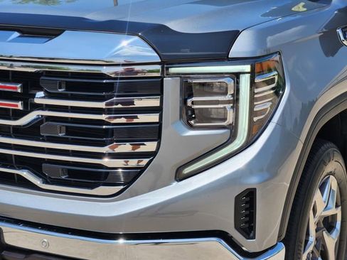 Used 2024 GMC Sierra 1500 SLT RWD image 9