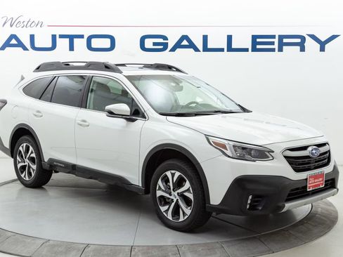 Used 2022 Subaru Outback Limited XT image 7