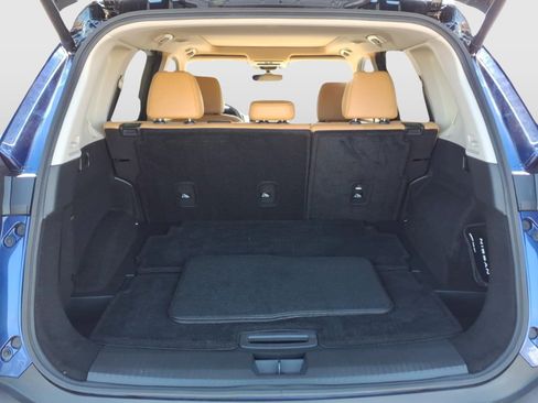 Used 2023 Nissan Rogue Platinum AWD/4WD image 27