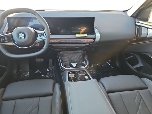 New 2026 BMW X3 xDrive30 w/ Premium Package image 9