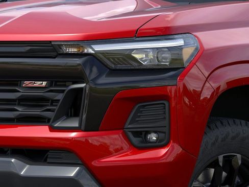 New 2026 Chevrolet Colorado Z71 w/ Midnight Edition AWD/4WD image 10